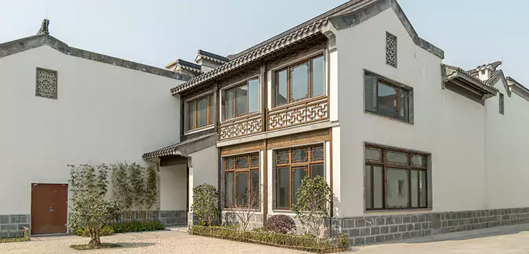 We Help Paradise Homeowners Sell Squatter-Occupied Houses Quickly and Safely