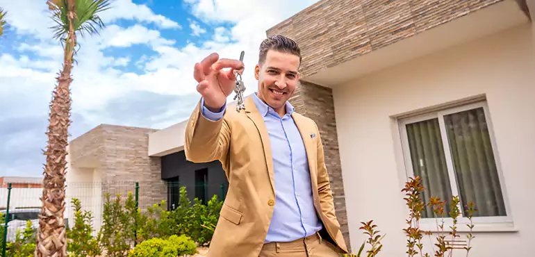 We Don’t Just Buy Houses in Paradise, NV - We Solve Your Problem